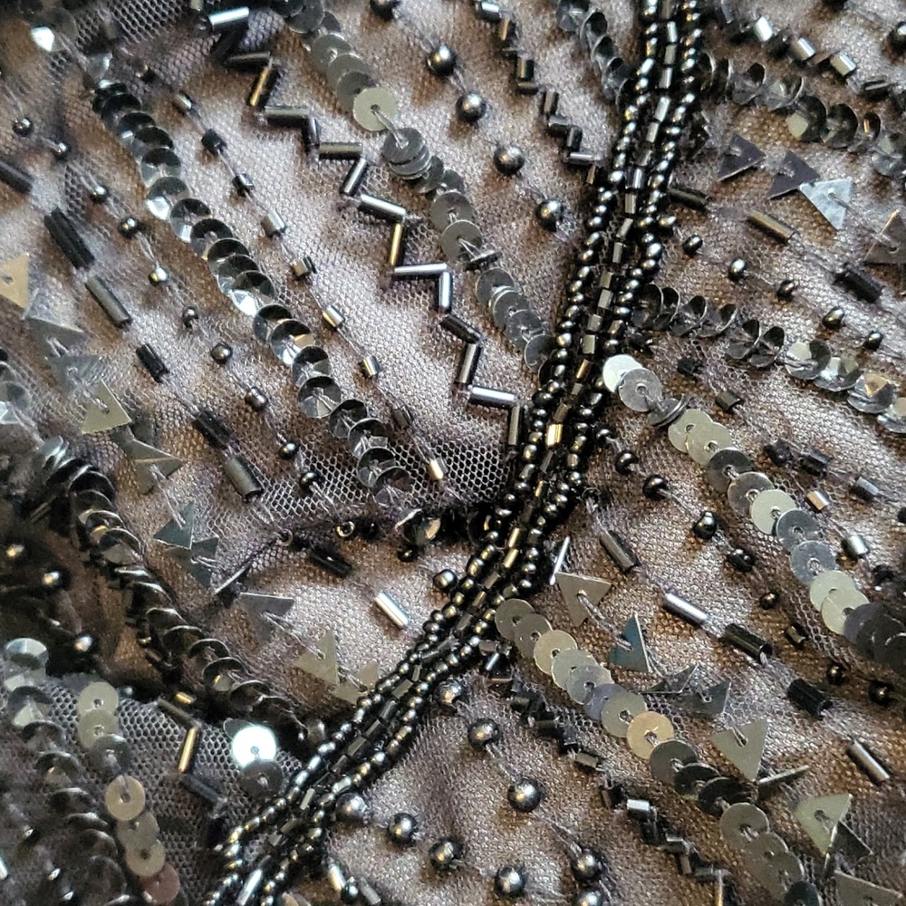 Dress - Picture 4 of 4